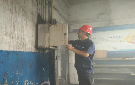 股份洗煤廠消防應急演練活動報道(1)(2)386.png